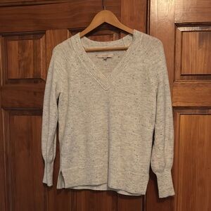 LOFT Gray V-Neck Sweater Knit Casual